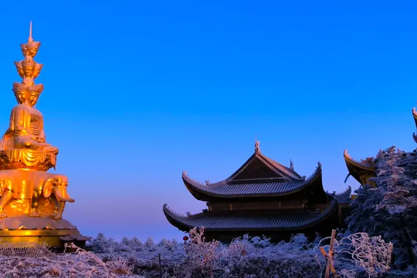 峨眉山4