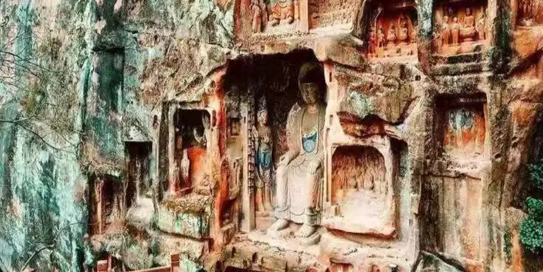 千佛崖